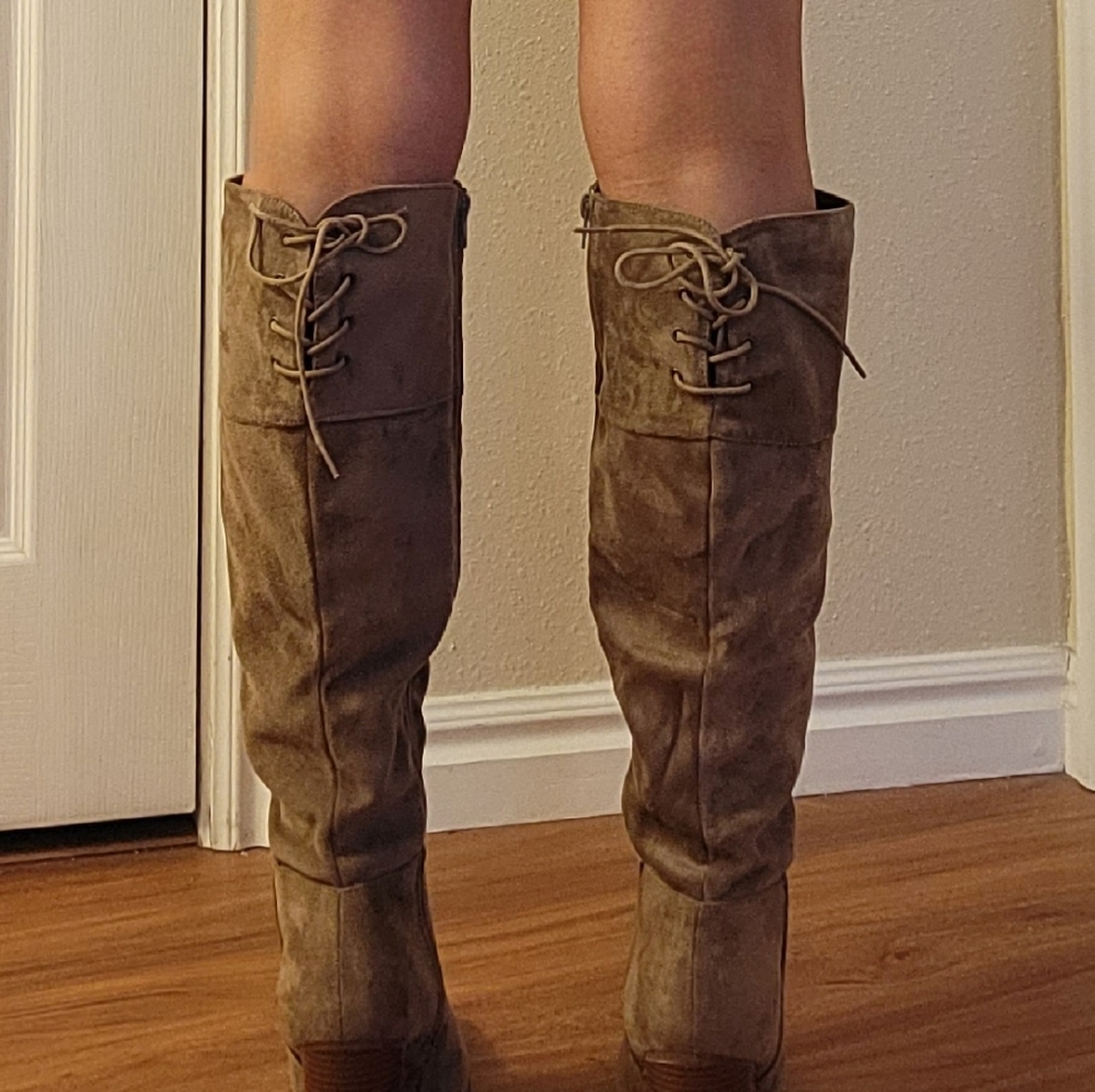 Knee High Faux Suede Boots 8.5